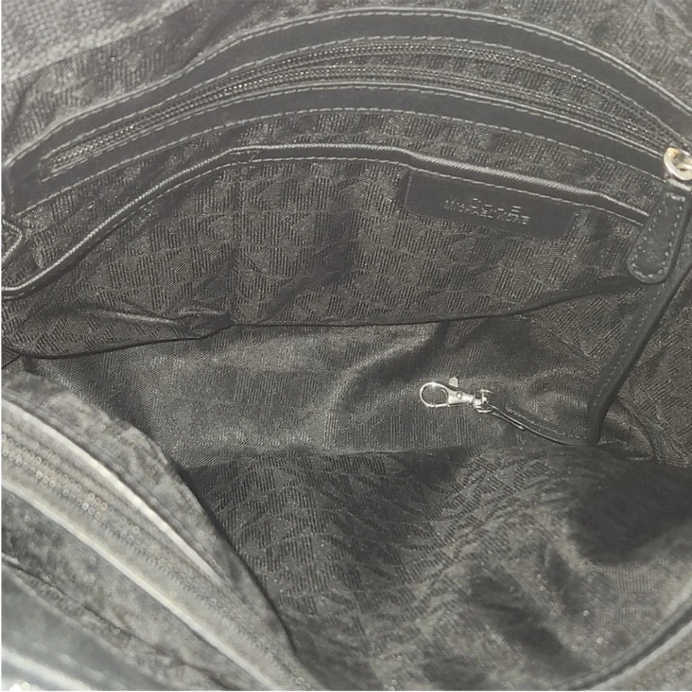 Michael Kors Jet Set TZ Snap Pocket Tote MK Signature Black EUC